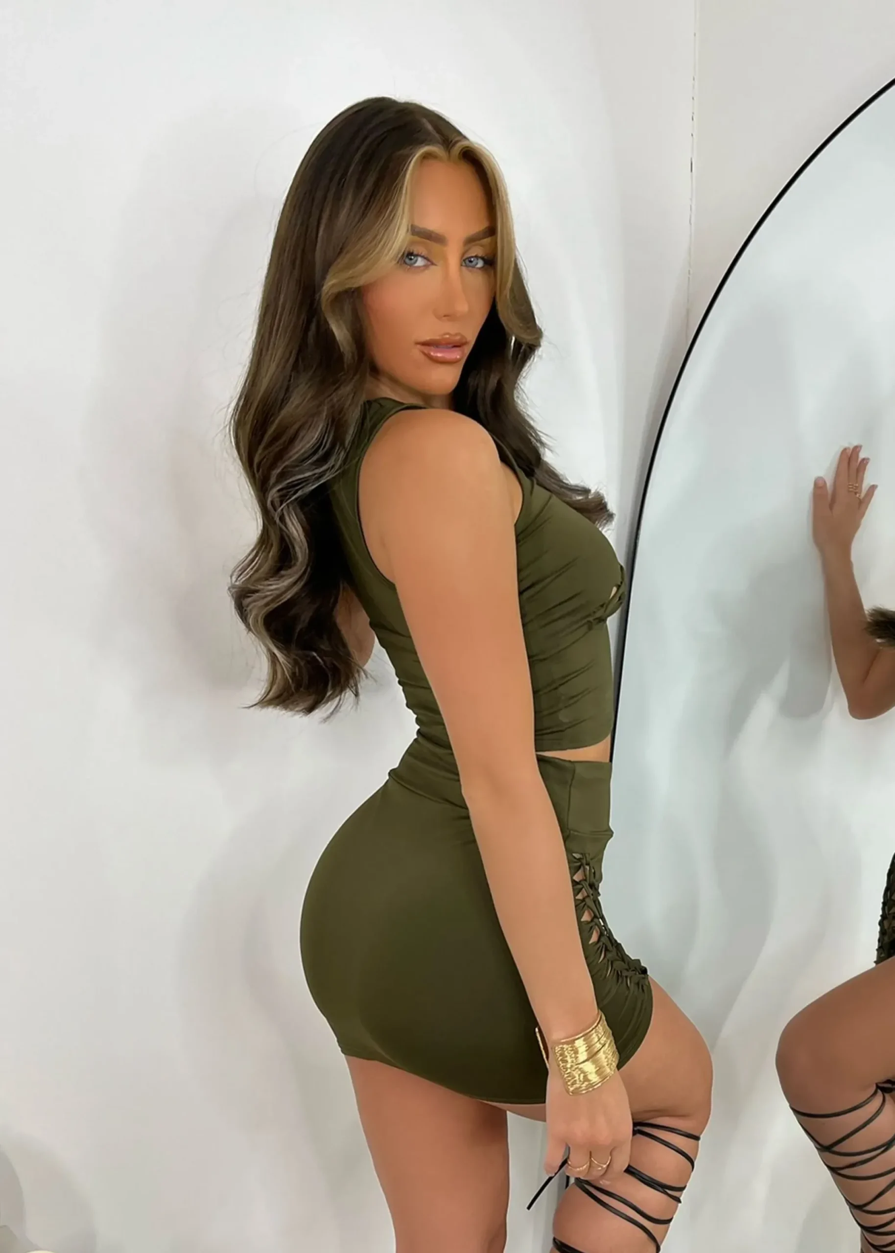 Women DressMeZee Co-Ords|Diva Cut Out Two Piece - Khaki